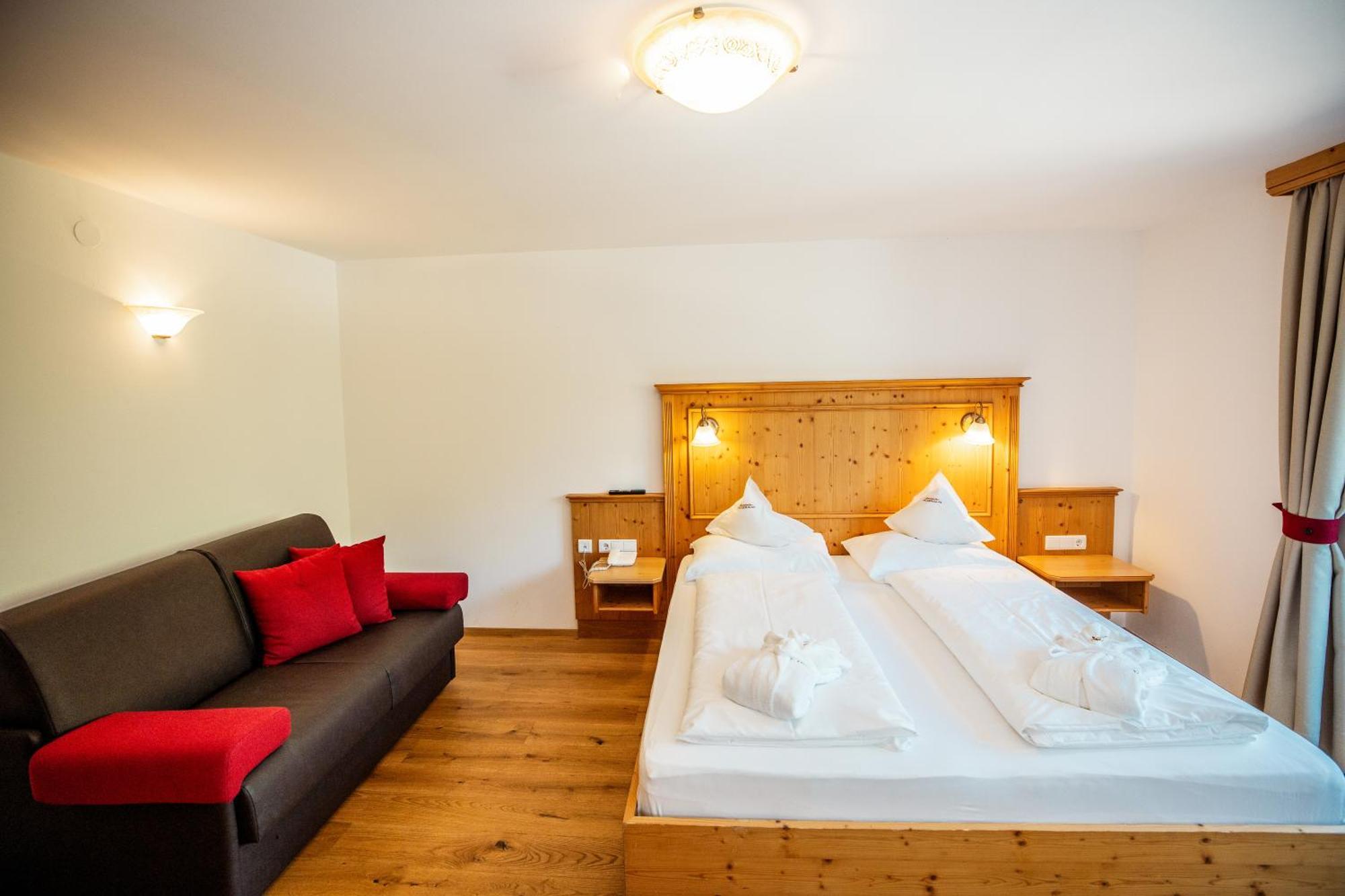 Moseralm Dolomiti Spa Resort Nova Levante Bagian luar foto