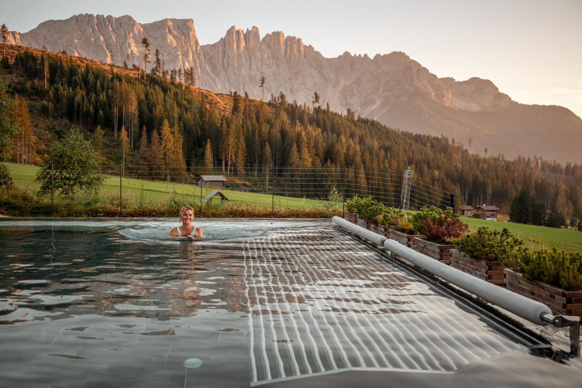 Moseralm Dolomiti Spa Resort Nova Levante Bagian luar foto